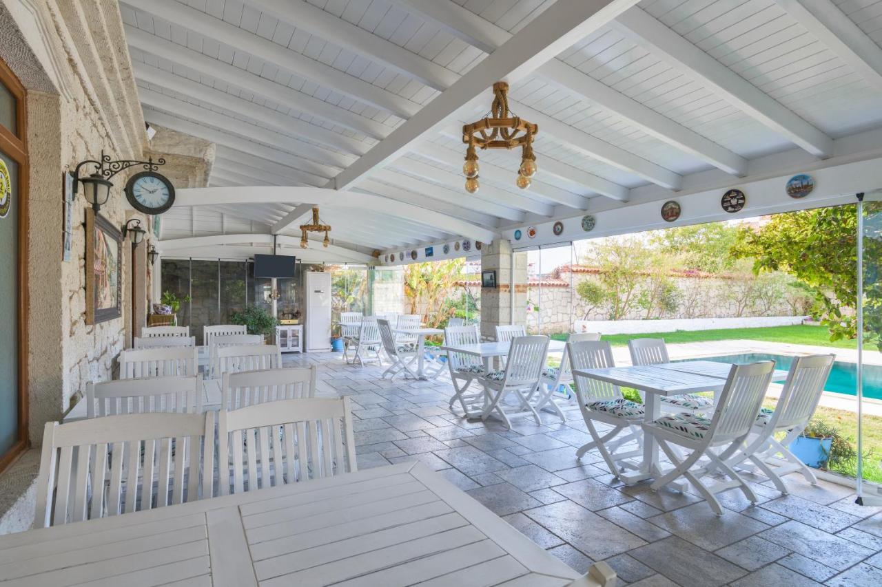 Alacati Koclu Konagi Hotel Екстер'єр фото